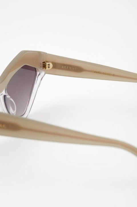 Bresac Frame 002