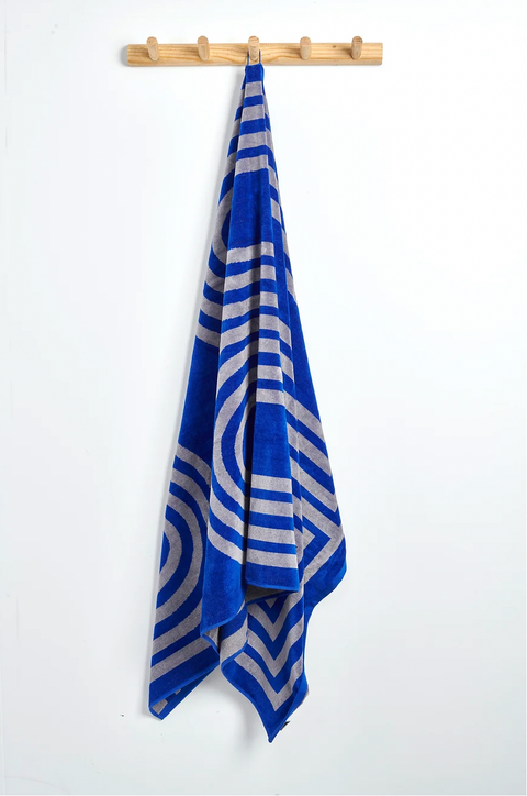 Lateral Objects Arc Towel Cool