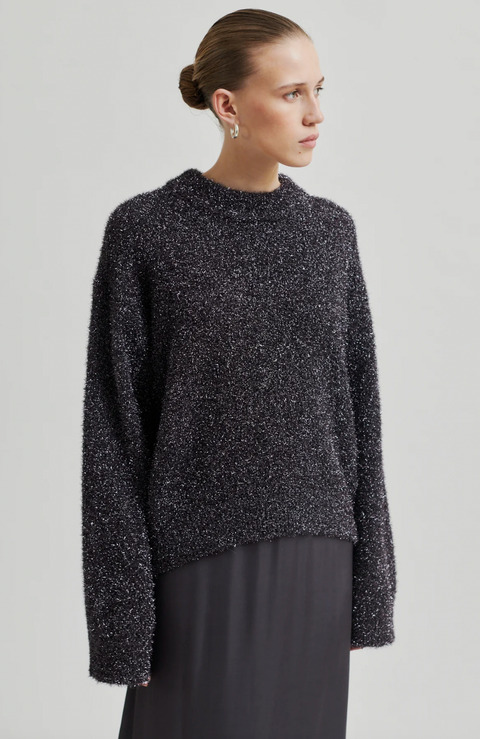 Second Female Lamilla Knit