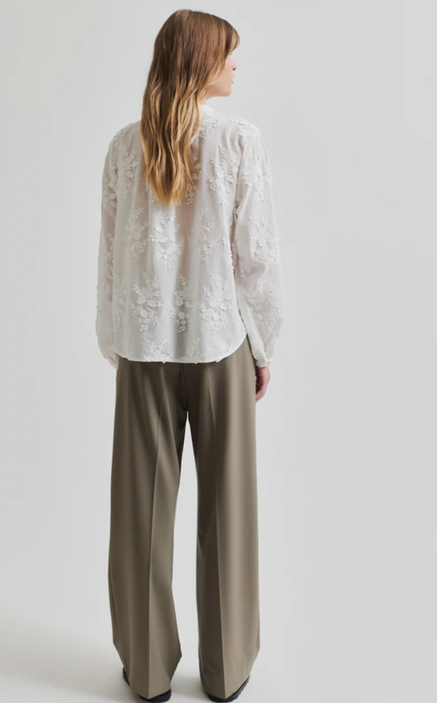 Second Female Cavan Shirt