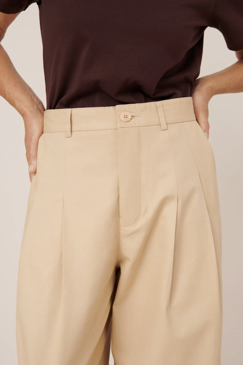 Kowtow Arch Pant