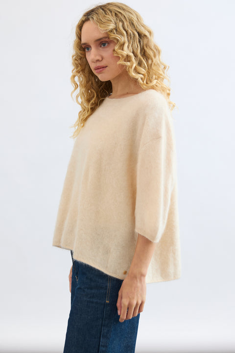 Mia Fratino Erika Tee