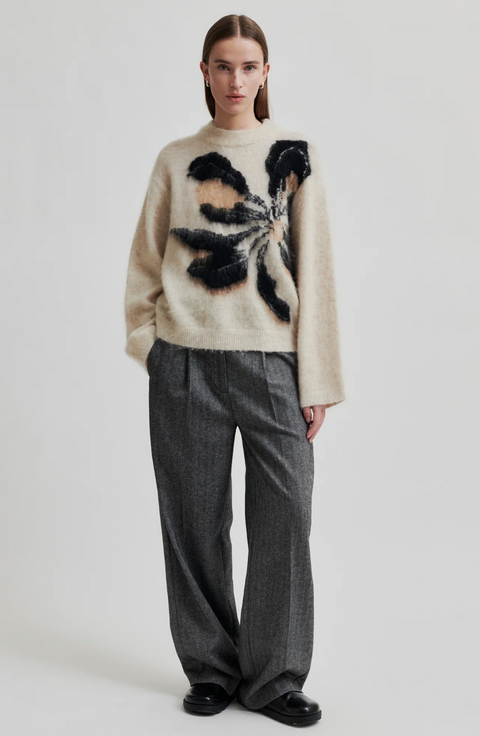 Second Female Botanic Floral Knit