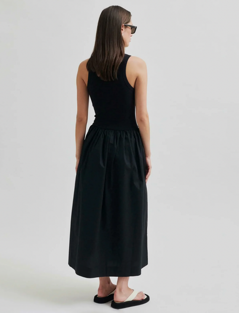 Second Female Nulana Dress