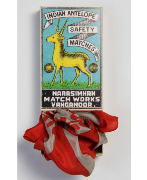 Les Belles Vagabondes Mini Peace and Love Square