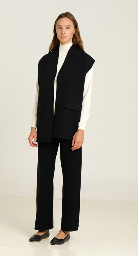 Sita Murt Sleeveless Longline Vest - Black