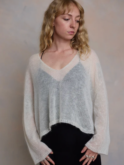 Luna Gallery Mohair Crop V Neck Sweater - Froth
