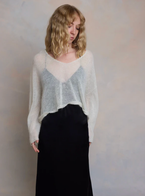 Luna Gallery Mohair Crop V Neck Sweater - Froth