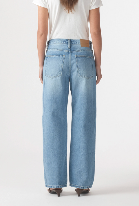 Outland Denim Rachel Mid Boyfriend Jean 29" - Vintage Blue