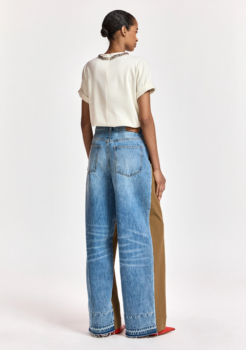 Essentiel Antwerp Klaim T-Shirt with Chain - Off White