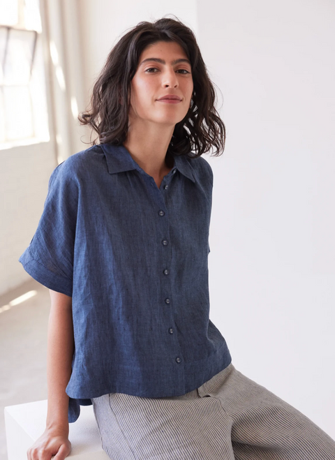 Eva's Sunday Lumi Collared Shirt - Navy