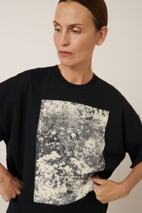 Kowtow Monochrome Tee