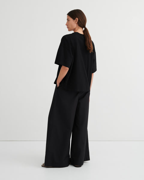 Kowtow Scene Tee - Black