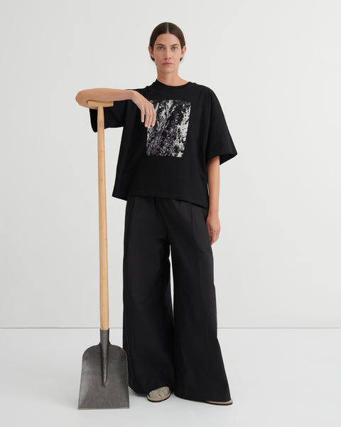 Kowtow Scene Tee - Black