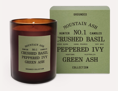 HUNTER CANDLES NO. 1 MOUNTAIN ASH / Crushed Basil, Peppered Ivy, Green Ash